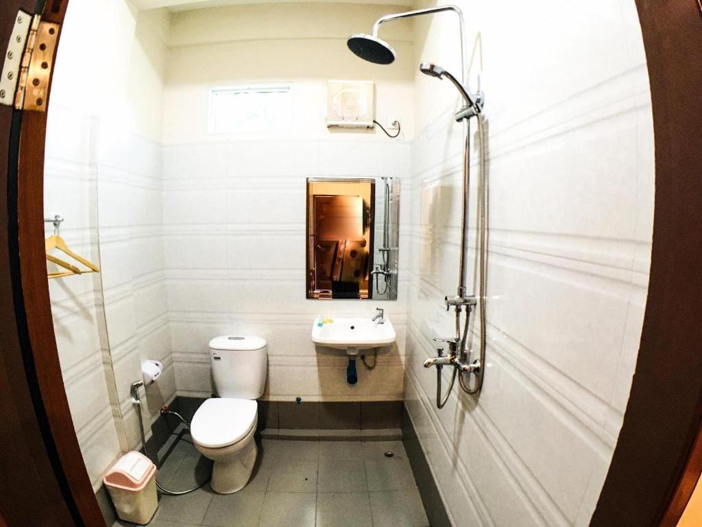 Pinlon Pann Motel Mawlamyine Kültér fotó